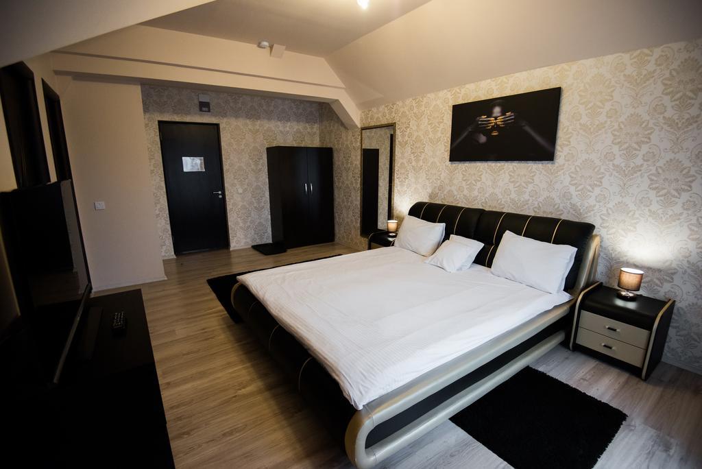 Cetate Residence براشوف المظهر الخارجي الصورة